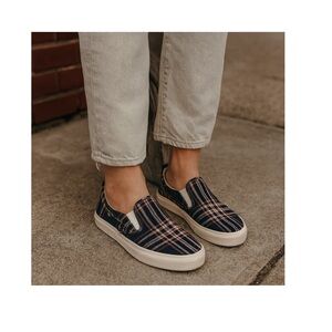 LIKE NEW Taos Footwear Rubber Soul plaid slip on sneakers